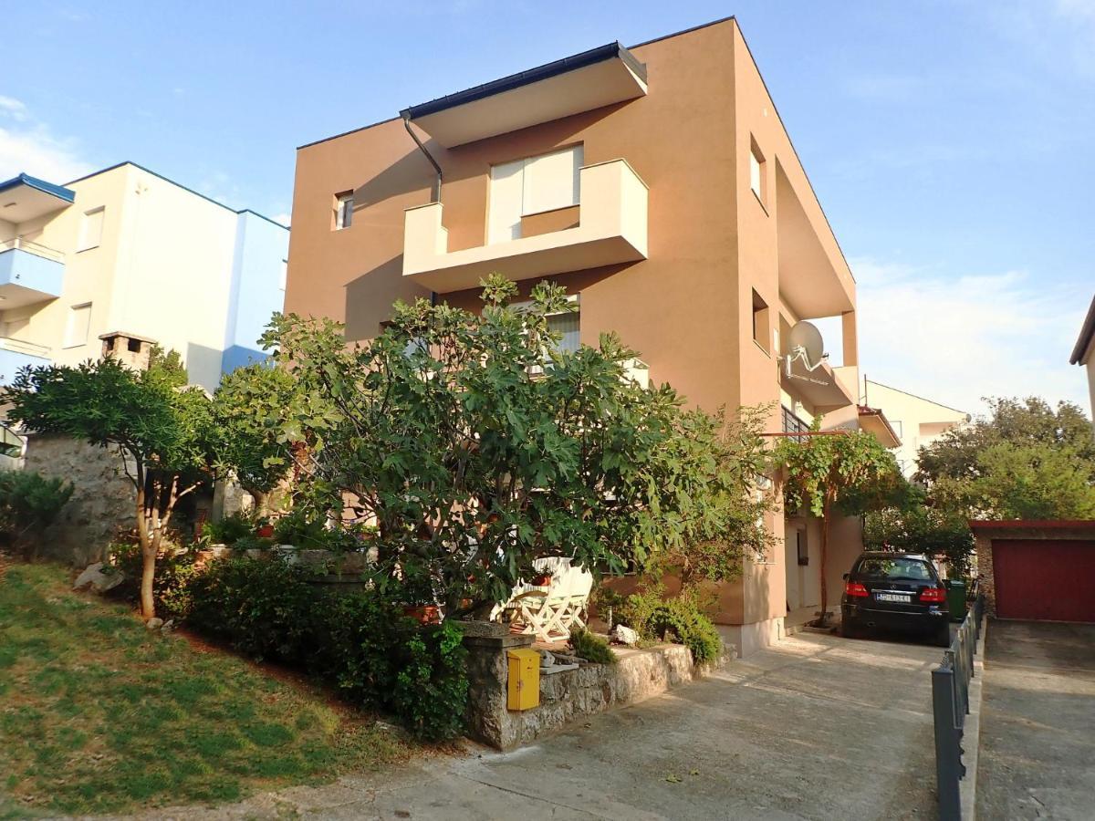 Apartments Troselj Starigrad Paklenica Exterior photo